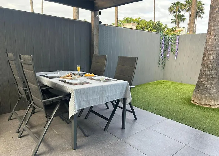 Bungalow 2 Dormitorios Gran Patio Y Con Bicis Maspalomas (Gran Canaria)