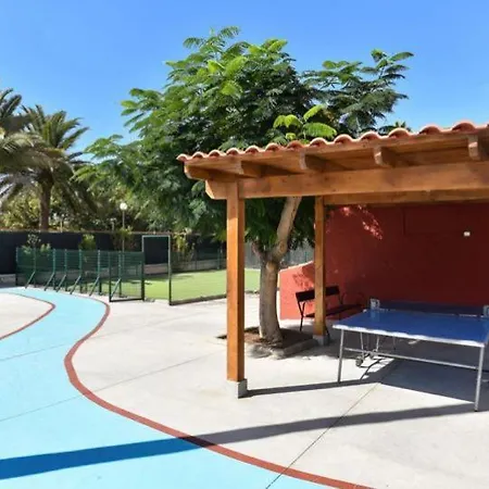 Moderno Con Bicicletas Maspalomas (Gran Canaria)