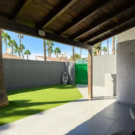Holiday home Moderno Con Bicicletas